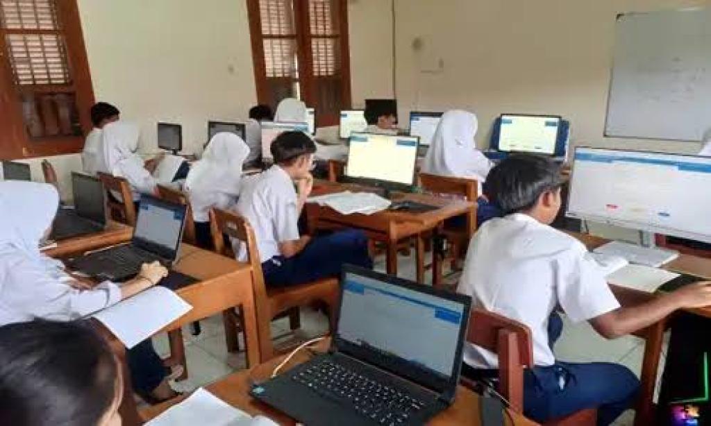 Keren! Hasil TKA SMP Pekanbaru Jadi yang Terbaik di Sumatera