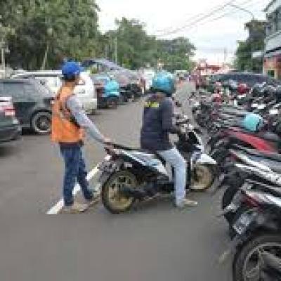 Amsakar Dorong Penataan Ulang Sistem Parkir di Batam