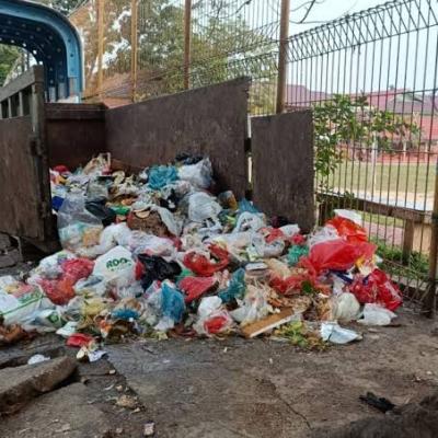 Marak Pungli, DLHK Pekanbaru Imbau Warga Bayar Retribusi Sampah Hanya Secara Non-Tunai