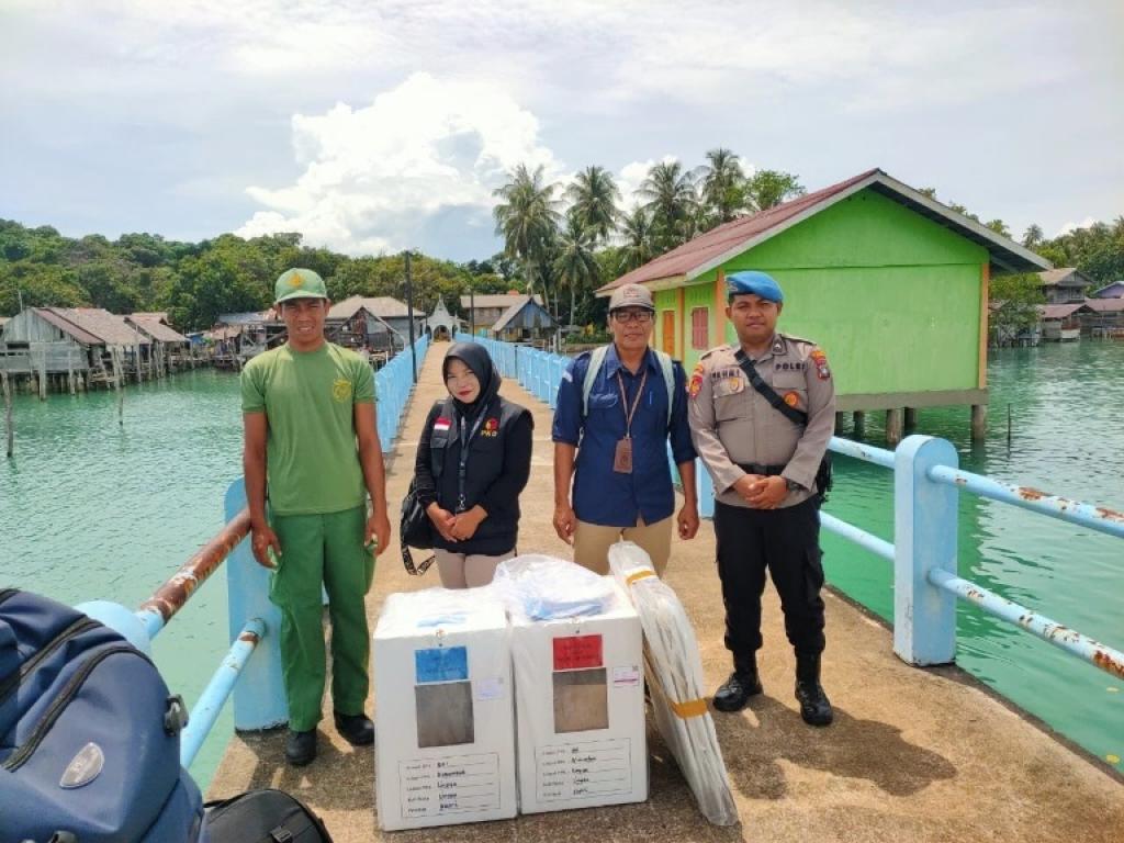 Polres Lingga Kawal Distribusi Logistik Pilkada Secara Ketat Hingga ke Pelosok Desa