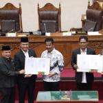 DPRD Kota Batam Setujui APBD Tahun 2025 Rp 4,079 Triliun