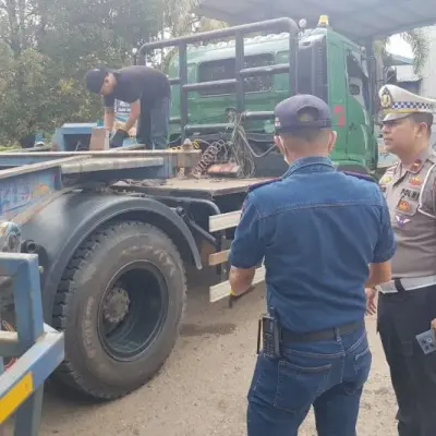 Pastikan Angkutan Umum Aman, Satlantas Polresta Barelang dan Dishub Batam Gelar Ramp Check