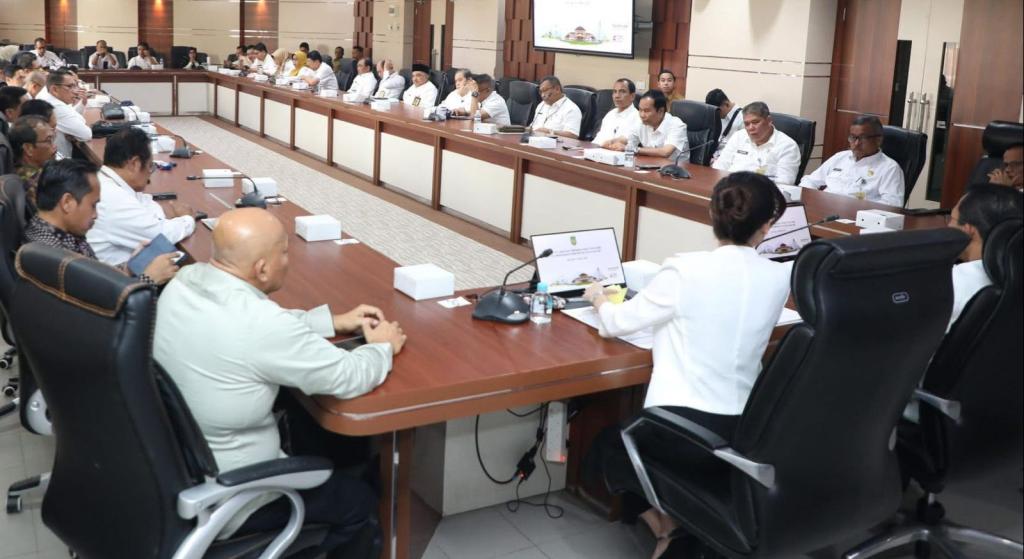 Pemkot Batam Gelar Seleksi Kadis, Amsakar Tekankan Pentingnya Kompetensi dan Integritas