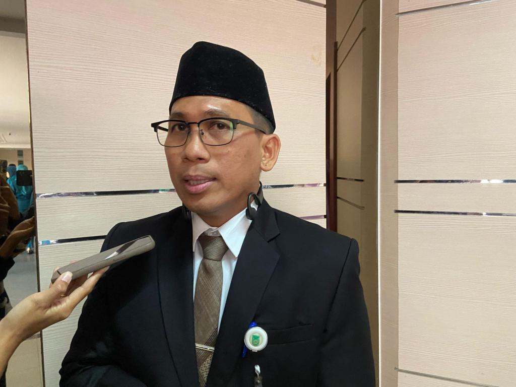 Kadisdik Batam: Wisuda Sekolah Tidak Wajib