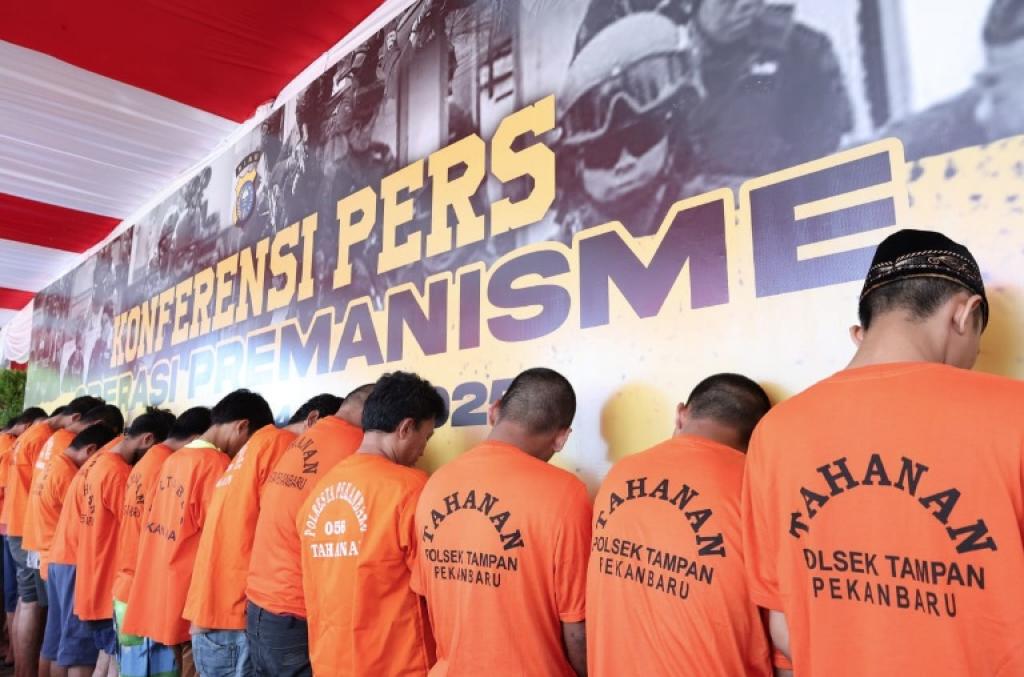 Polda Riau Tangkap 169 Pelaku Premanisme dalam Operasi Pekat