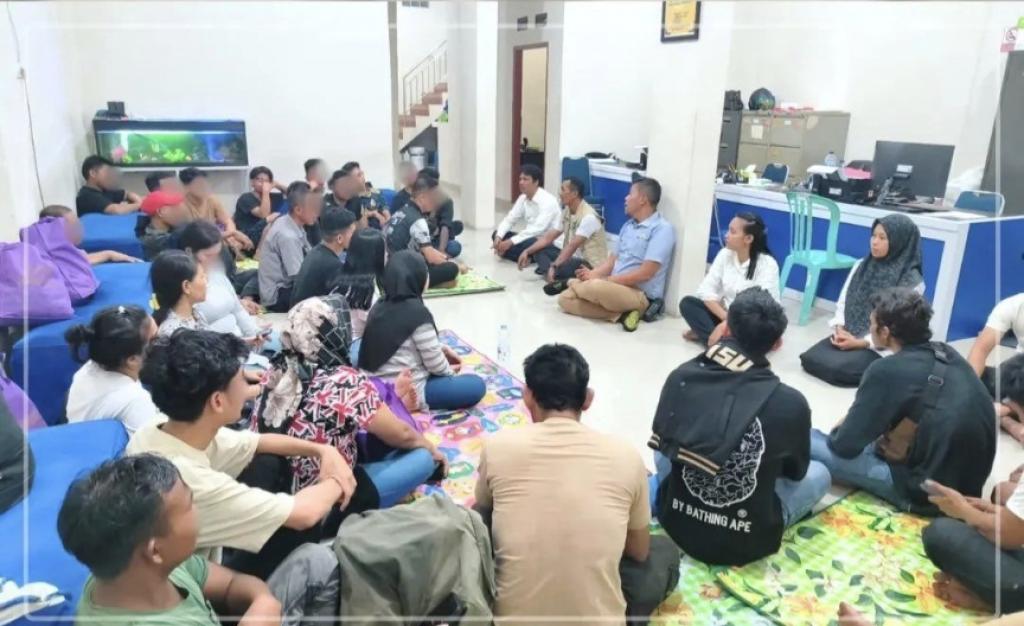 Speedboat Yang Ditumpangi Karam, 32 PMI Ilegal Berhasil Diselamatkan