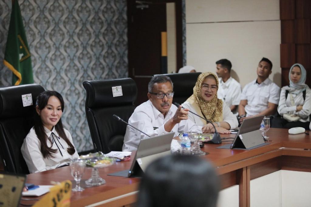 𝐖𝐚𝐰𝐚𝐤𝐨 Batam Tegaskan Penurunan 𝐒𝐭𝐮𝐧𝐭𝐢𝐧𝐠 𝐁𝐮𝐤𝐚𝐧 𝐒𝐞𝐤𝐚𝐝𝐚𝐫 𝐏𝐫𝐨𝐠𝐫𝐚m, Melainkan 𝐌𝐢𝐬𝐢 𝐊𝐞𝐦𝐚𝐧𝐮𝐬𝐢𝐚𝐚𝐧