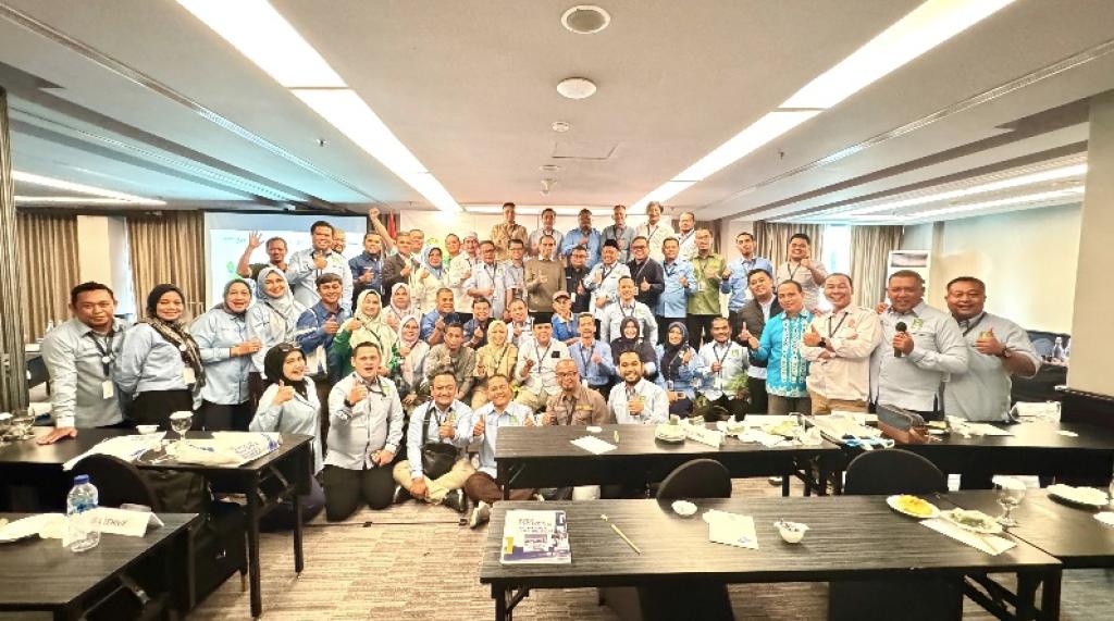 Terpilih Kembali Sebagai Ketua Umum IKA Unri, Suhu Wan Ajak Seluruh Alumni Berkolaborasi