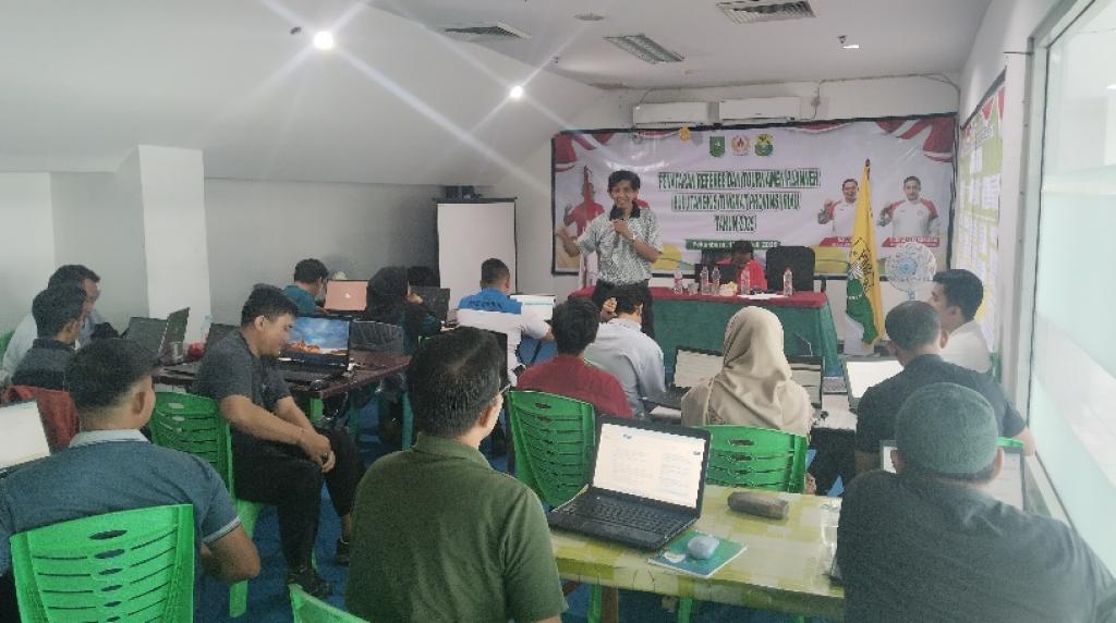 Diikuti 35 Peserta, PBSI Riau Selenggarakan Pelatihan Tournament Planner dan Referee