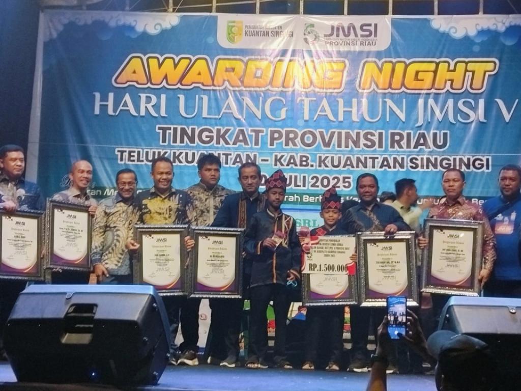 Hadiri Puncak HUT ke-5, Ketua Umum JMSI Ajak Pemda Perkuat Narasi Budaya Pacu Jalur Melalui Media Siber