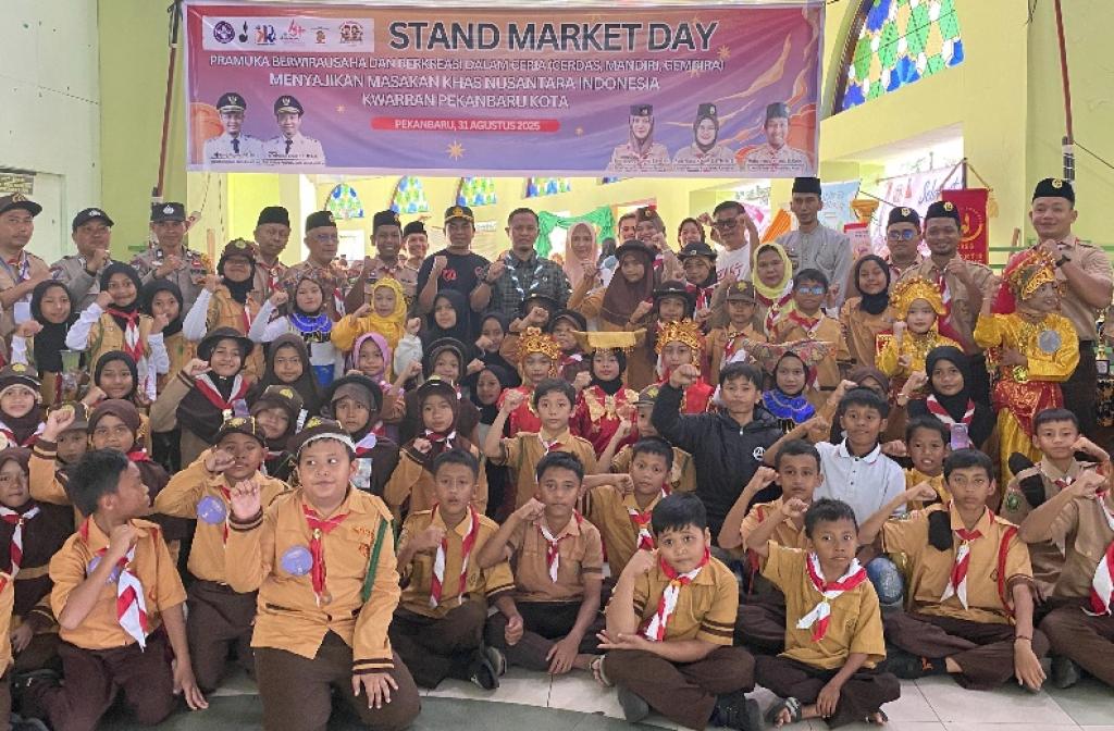 Walikota Pekanbaru Apresiasi Kegiatan Market Day Pramuka Pekanbaru