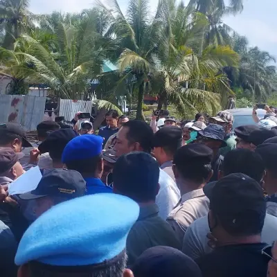 Aksi Saling Dorong Warnai Proses Konstatering Lahan di Jalan Cut Nyak Dien Dumai