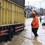 Banjir Rob Rendam Kota Tembilahan dan Sejumlah Kecamatan di Inhil
