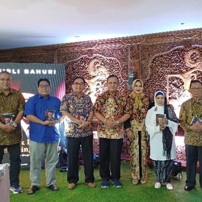 Firli Bahuri Luncurkan “Anak Dusun Menjaring Impian"