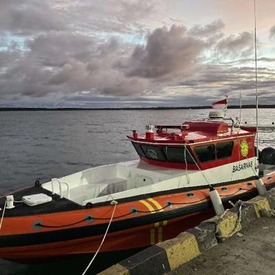 Dapat Bantuan Rigid Buoyancy Boat, SAR Natuna Makin Mantap Jalan Operasi Penyelamatan