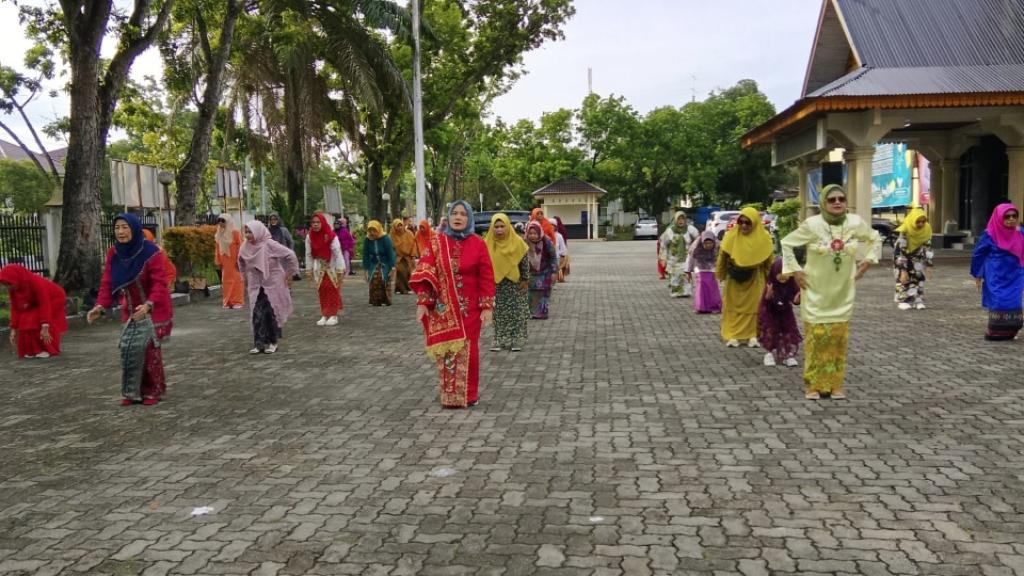 WTK Riau Rayakan Hari Ibu, Tegaskan Peran Perempuan Berdaya dan Produktif
