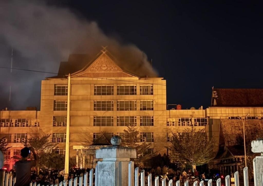 Kantor Bupati Inhil Terbakar, Wabup Minta Warga Jangan Termakan Isu Negatif