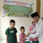 PT Arara Abadi Salurkan Santunan untuk Anak Yatim di Kampung Muara Bungkal