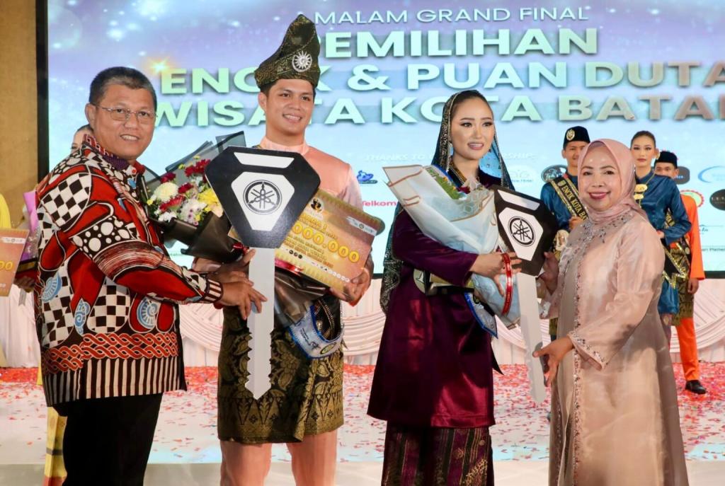 Malam Puncak Duta Wisata Batam 2026, Arya dan Keizia Keluar Sebagai Juara