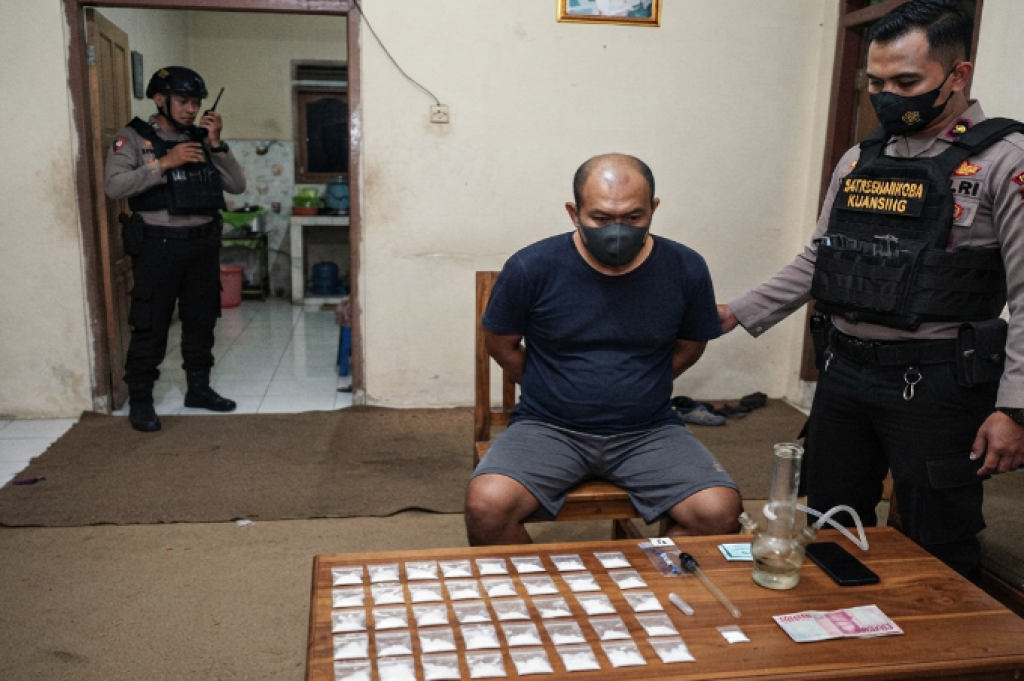 Edar Sabu 21 Gram, Tim Elang Kuantan Ringkus Pria Paruh Baya di Sungaijering