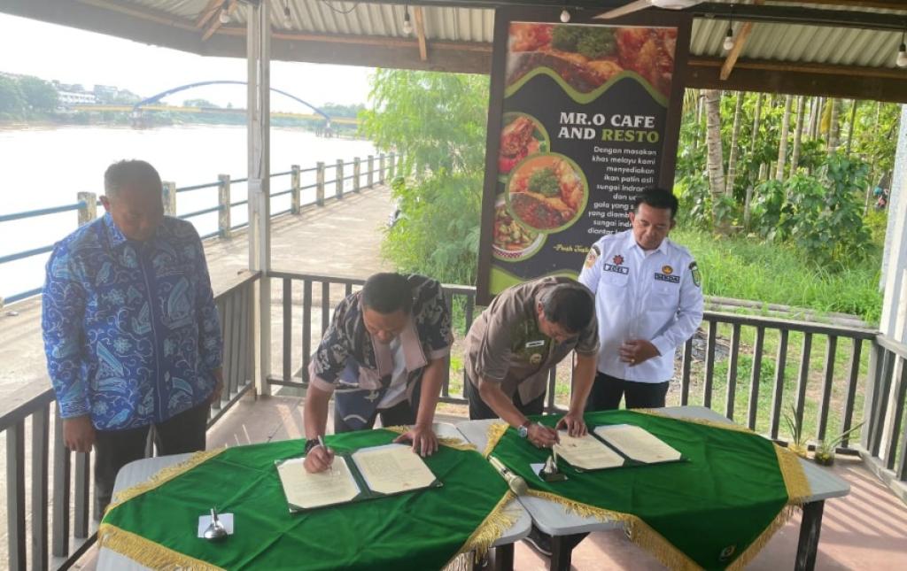 Pemkab Inhu dan Pemko Pekanbaru Teken Kesepakatan Kerja Sama Pengembangan Potensi Daerah