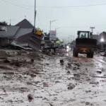Banjir Bandang Terjang Solok, Jalan Solok-Padang Sementara Ditutup