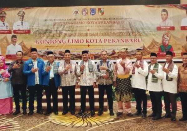 Markarius Anwar Minta Gonjong Limo Perkuat Persatuan Perantau dan Lestarikan Adat Minangkabau