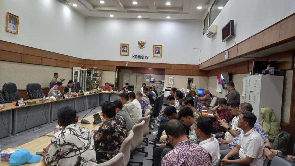 LSM Minta DPRD Riau Hapus Istilah Green Policing dari Ranperda Lingkungan Hidup