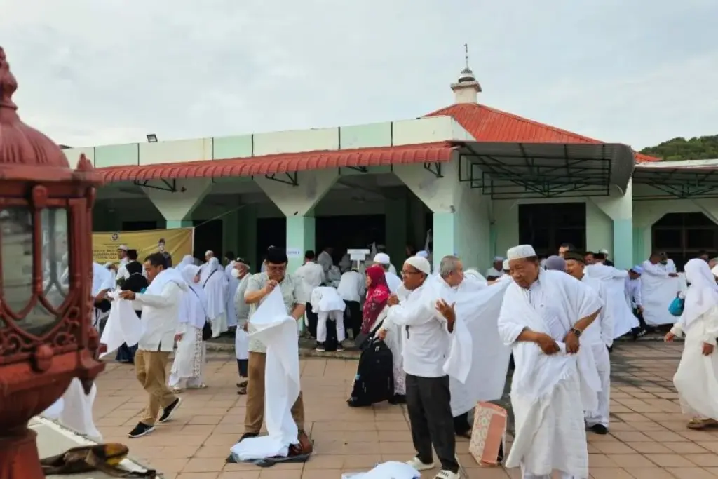 Embarkasi Batam berangkatkan 11.351 calon haji di Bulan April 2026