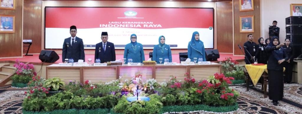 Ketua TP PKK, Dekranasda dan Bunda PAUD Rohil Resmi Dilantik, Bupati Tekankan Peran Strategis dalam Pembangunan