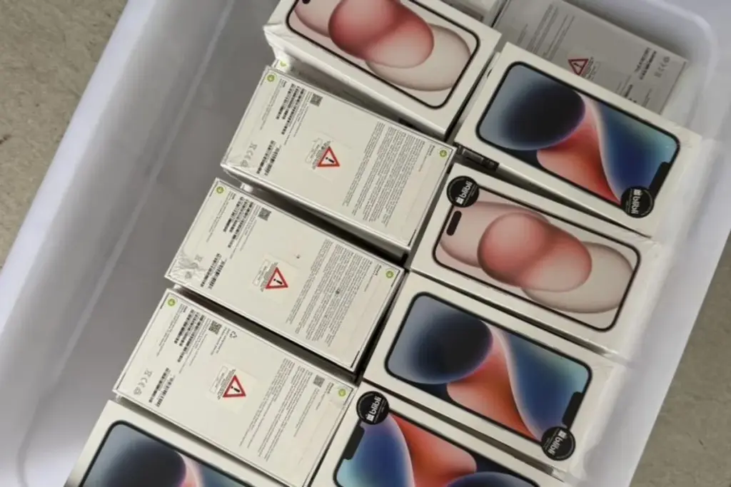 Modus Dinding Truk Palsu Terbongkar, Bea Cukai Batam Sita 337 Ponsel Ilegal