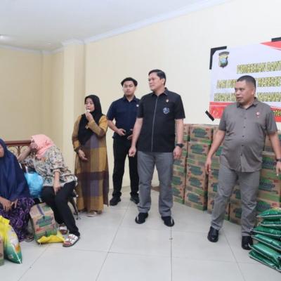 Polda Kepri Salurkan 116 Paket Sembako untuk Keluarga Tahanan