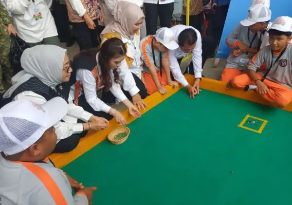 Hadiri Peringatan HAN di Tanjungpinang, Menteri PPPA Ajak Gairahkan Permainan Tradisional pada Anak