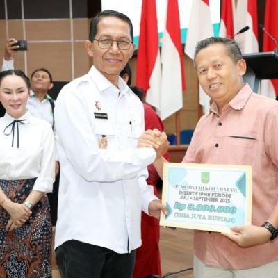 Pemko Batam Salurkan Insentif Kepada 6.514 Pengurus Keagamaan