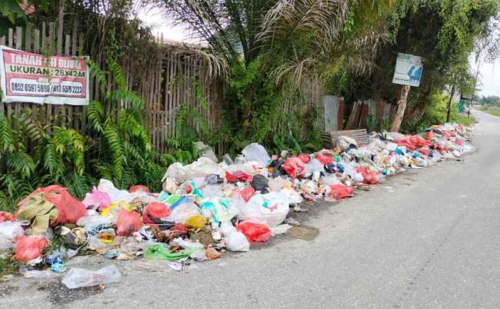 Status Darurat Sampah Berakhir, Masih Banyak Tumpukan di TPS