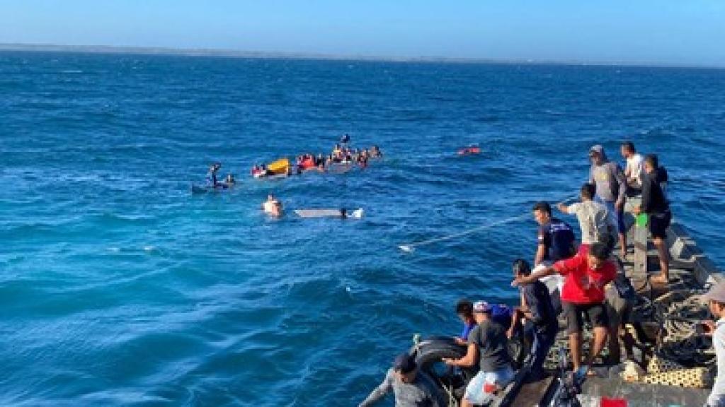 Enam Kru Kapal Melati Indah Selamat dari Kecelakaan Laut di Perairan Lingga