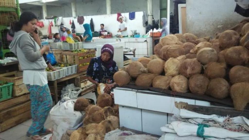 Stabilkan Harga Santan, Batam Jalin Kerja Sama Antar Daerah untuk Pasokan Kelapa