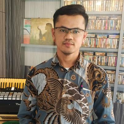 KPU Bintan akan Bersihkan APK Paslon Sebelum Pencoblosan