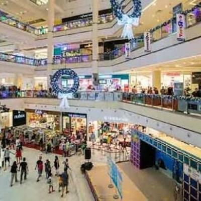 Pusat Perbelanjaan dan Tempat Wisata Pekanbaru Diserbu Warga dari Penjuru Riau