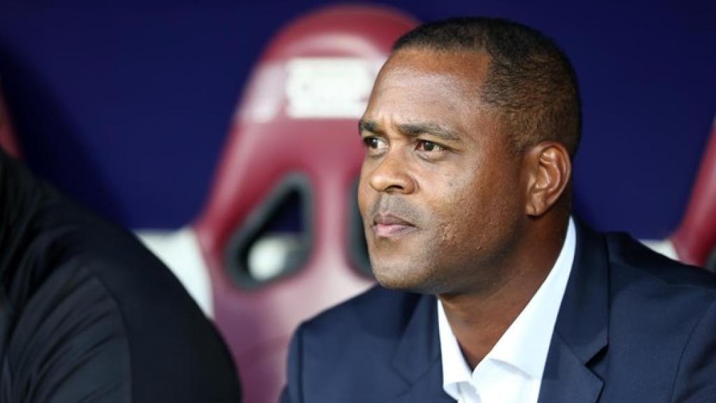 Patrick Kluivert Tiba di Jakarta: Siap Pimpin Timnas Indonesia Menuju Piala Dunia 2026