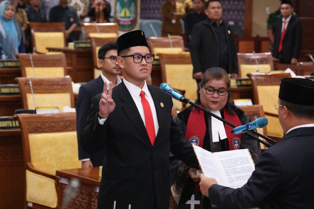 DPRD Kota Batam Gelar Paripurna PAW, Gabriel Resmi Gantikan Cak Nur