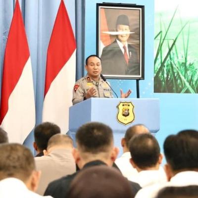 Kapolda Riau Dorong Personel Tingkatkan Kemampuan Komunikasi Publik