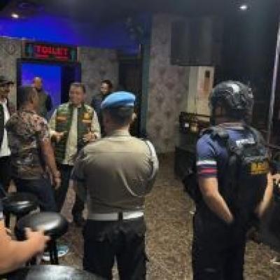 Patroli Gabungan Sasar Hiburan Malam, Dua Wanita Terjaring