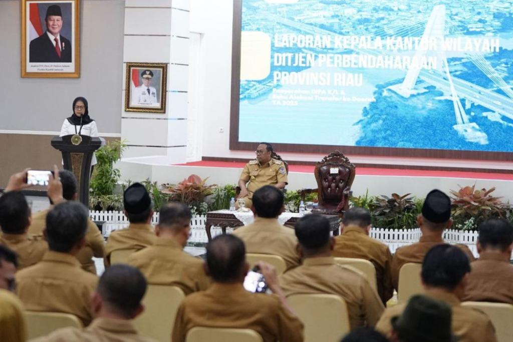 Riau Terima Alokasi APBN 2025 Rp32,79 Triliun, Fokus Pembangunan Prioritas
