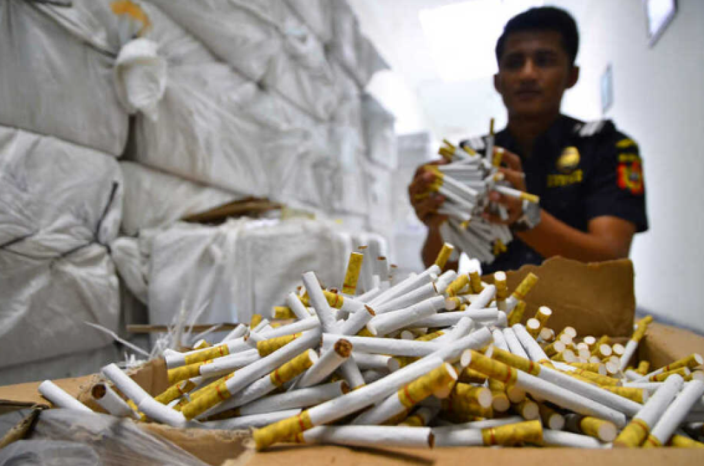 Anggota DPR Minta Pengawasan Diperketat, Rokok Ilegal Banjiri Pasar