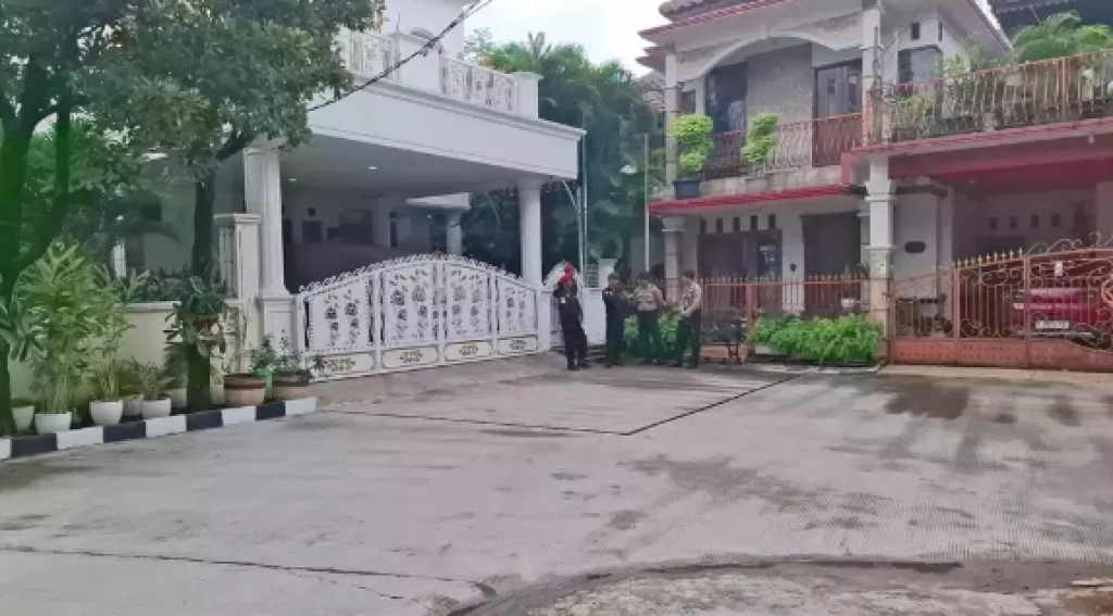 KPK Geledah Rumah Sekjen PDI-P Hasto Kristiyanto