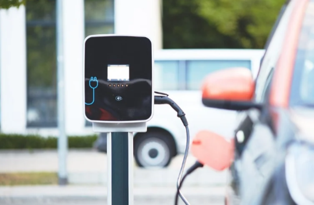 Sri Mulyani Terbitkan Aturan Diskon PPnBM Mobil Listrik