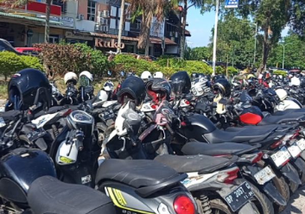 Komisi III DPRD Batam Ultimatum PT Panasonic Soal Parkir di Bahu Jalan