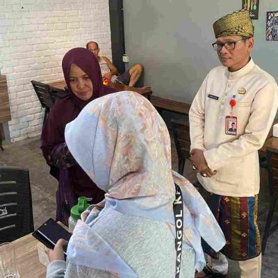 Nongkrong di Warung Kopi Saat Jam Kerja, 13 Pegawai Terjaring Kegiatan Penegakan Disiplin