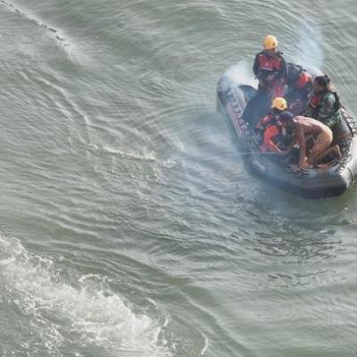 Dua Pelajar Hilang di Pantai Tiku Ditemukan Meninggal, Operasi SAR Resmi Ditutup